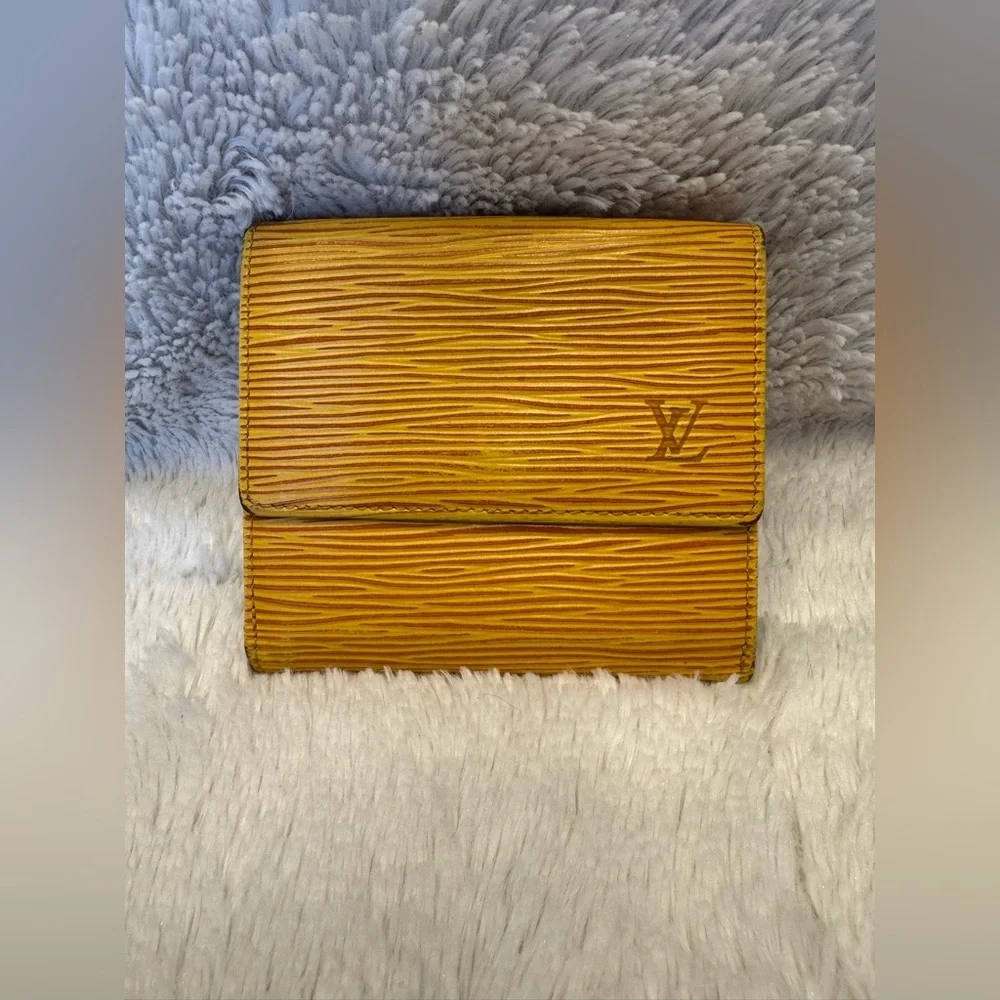 Louis Vuitton Vintage Elise Epi Leather Wallet – Yellow / Purple – 1995